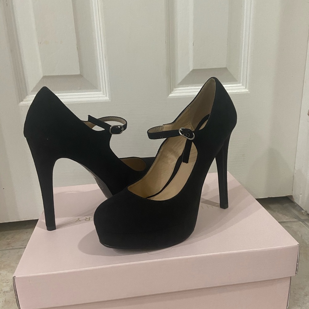 black heels